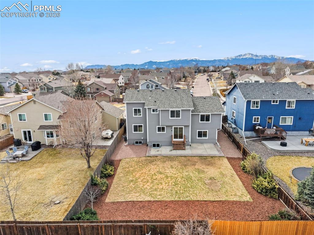 Image 30 of 33: Back of Structure