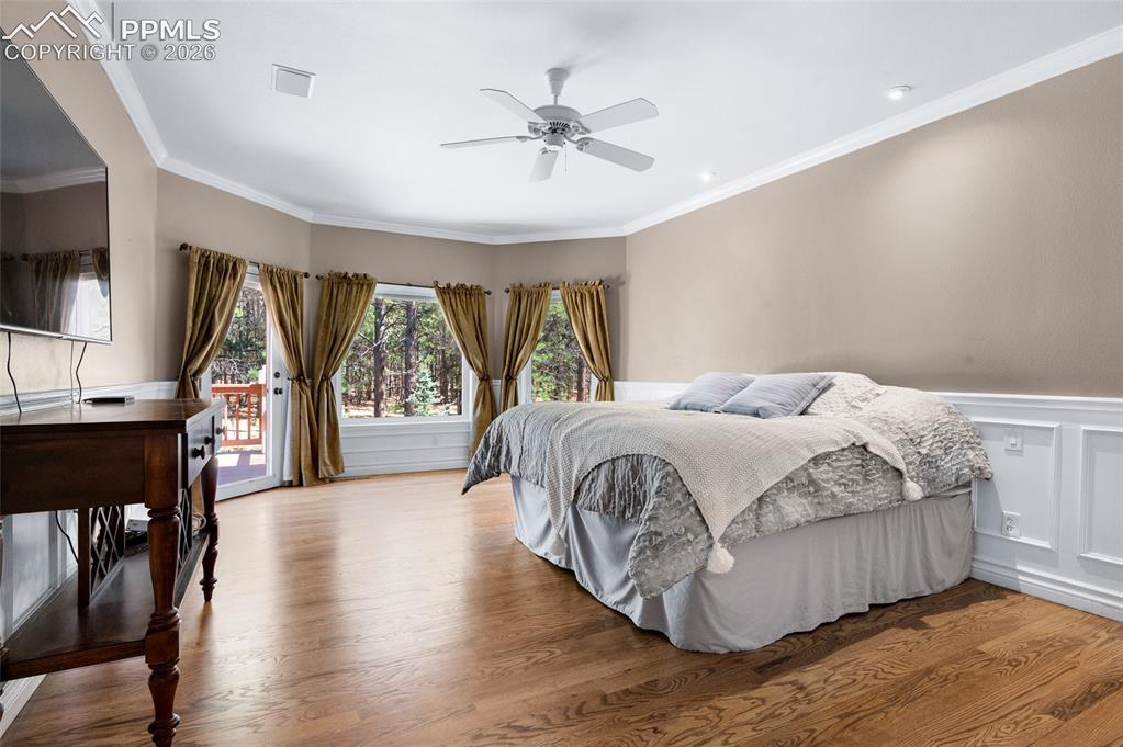 Image 20 of 50: Master Bedroom