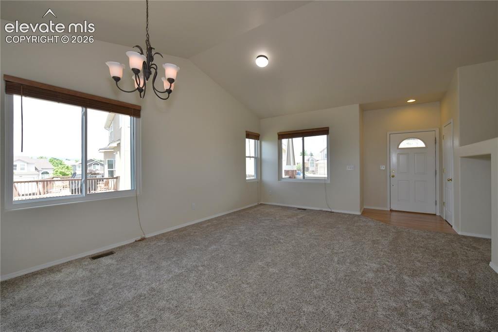 Image 5 of 23: Dining Room