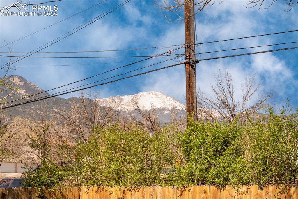 Image 39 of 42: View of mountain backdrop