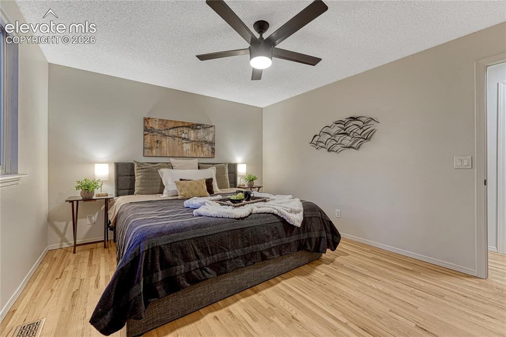Image 19 of 50: Master Bedroom