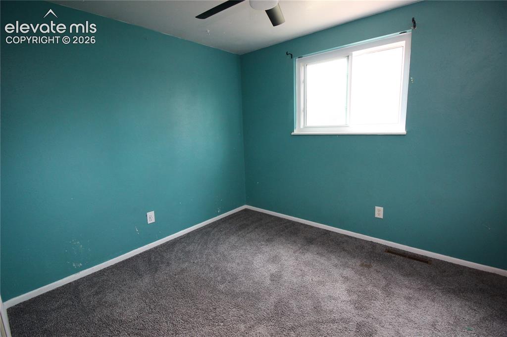Image 19 of 26: Bedroom #2