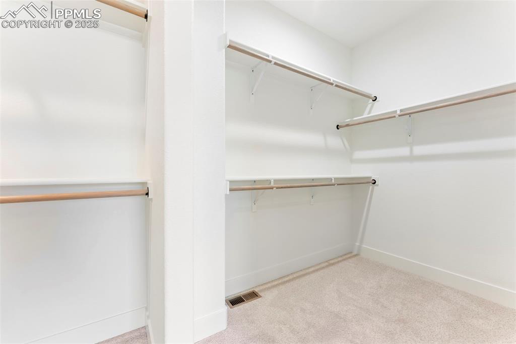 Image 14 of 36: Closet