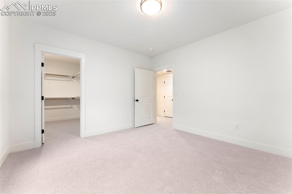 Image 27 of 36: Bedroom