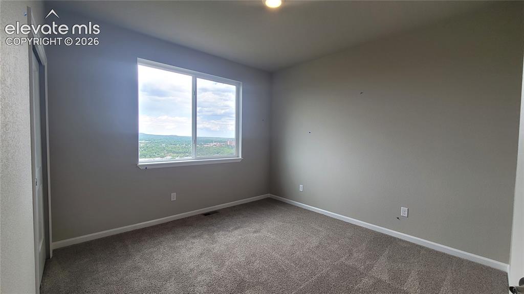Image 19 of 32: 2nd Bedroom, located on the upper level!