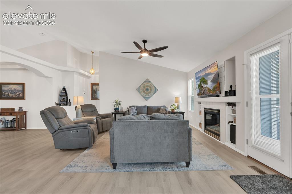 Image 6 of 41: Living Room