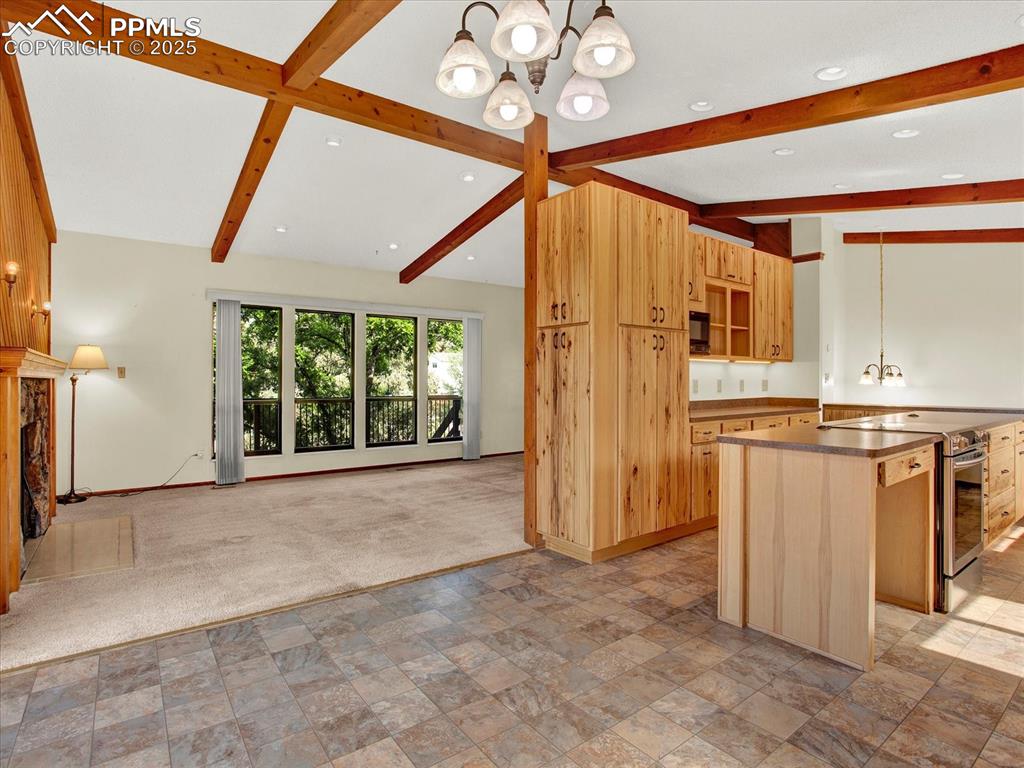 Image 2 of 30: Kitchen