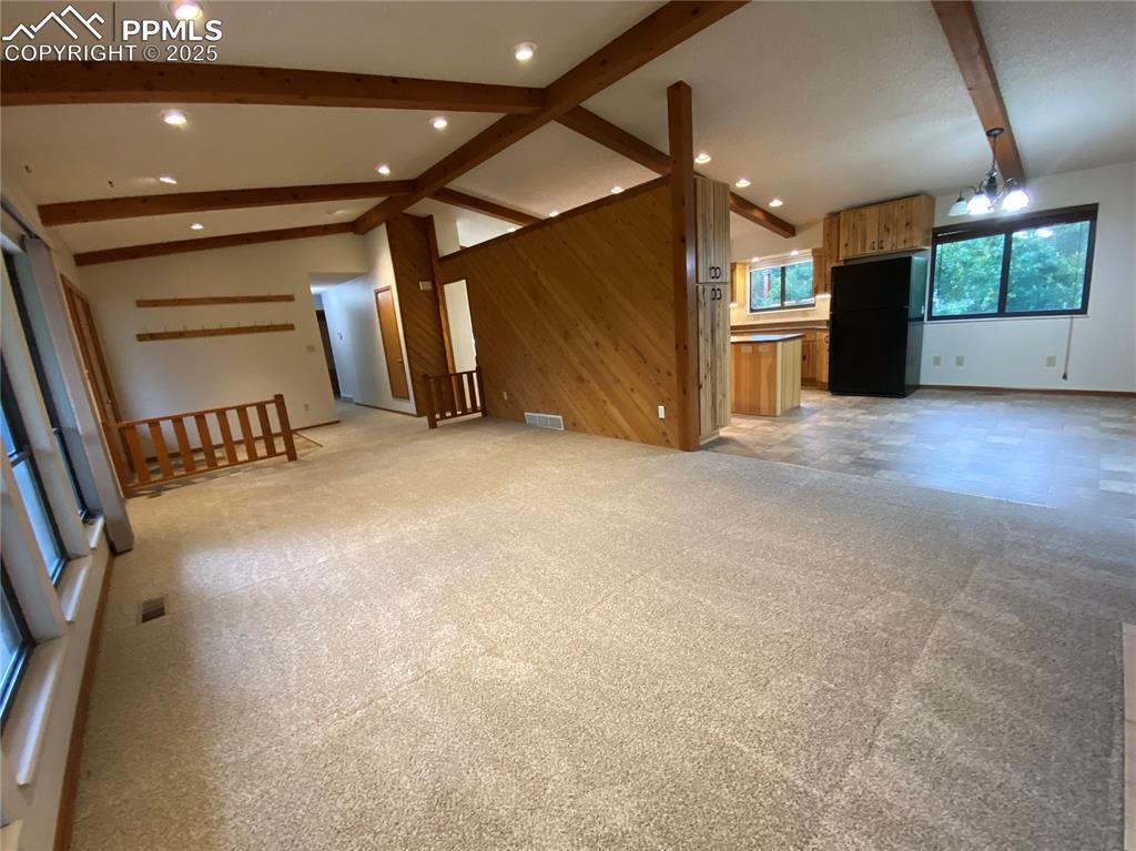 Image 9 of 30: Living Room