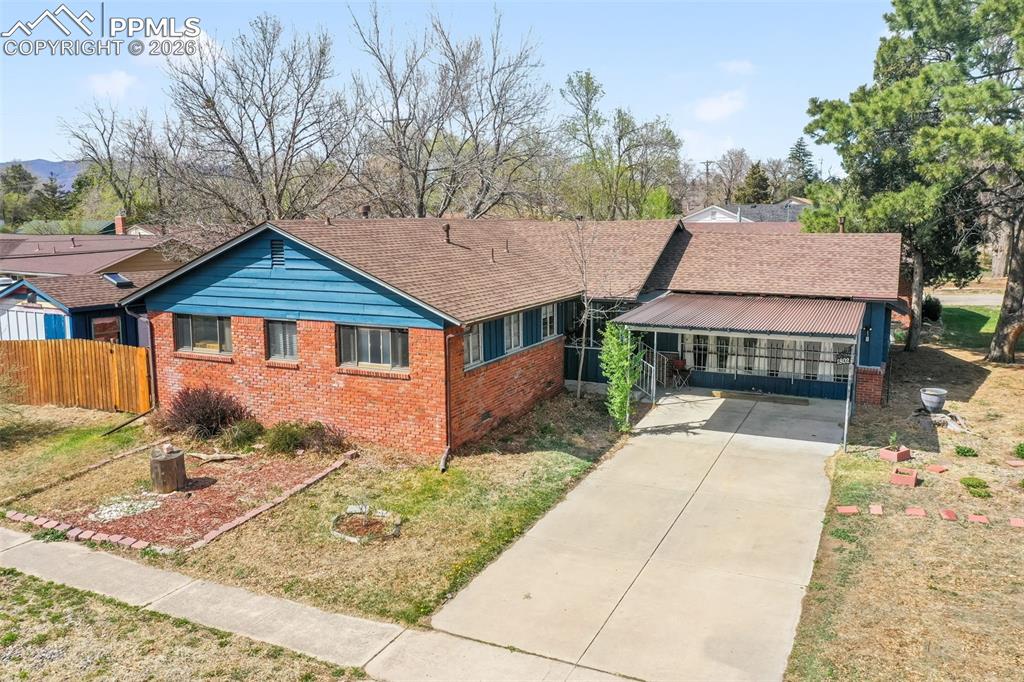 Image 34 of 50: Back of Structure