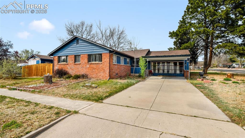 Image 35 of 50: Back of Structure