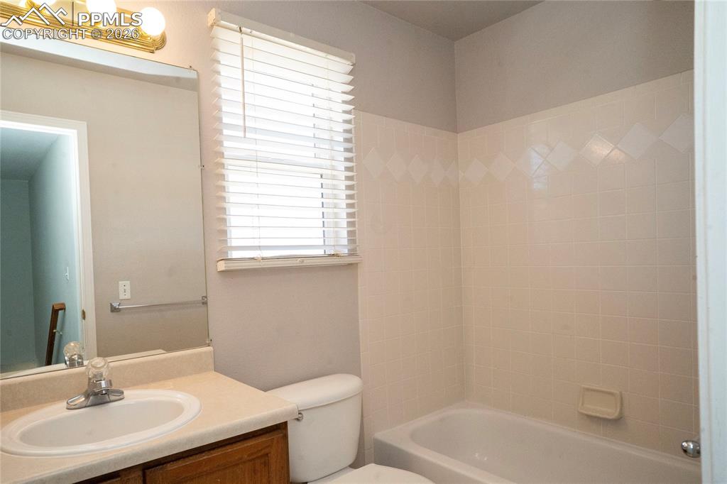 Image 20 of 43: 2nd floor full bath