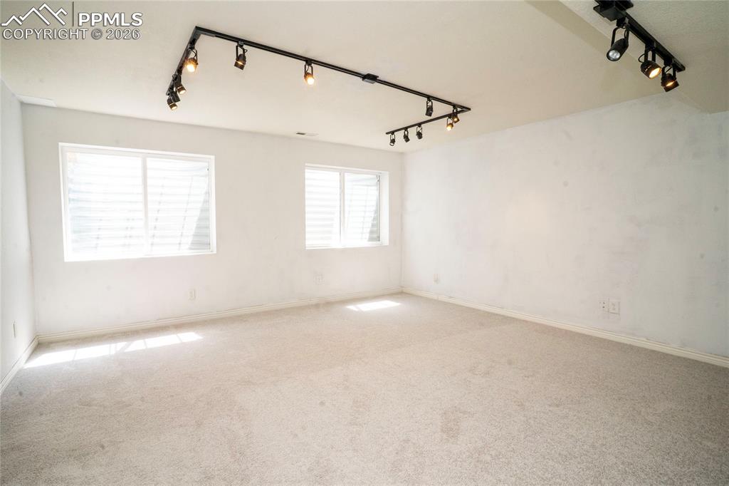 Image 34 of 43: basement