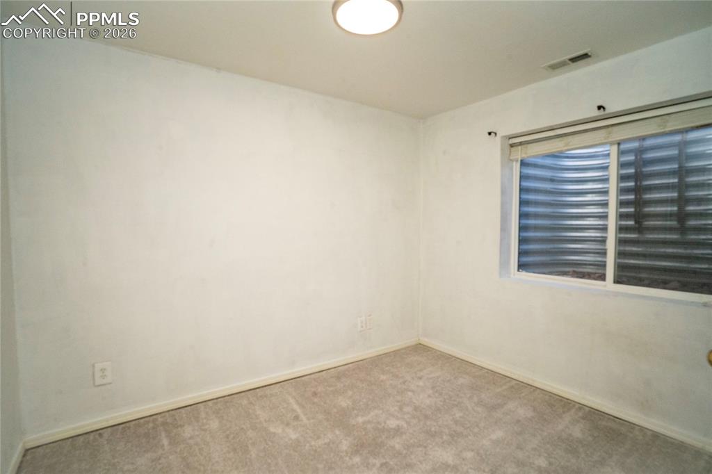 Image 36 of 43: basement