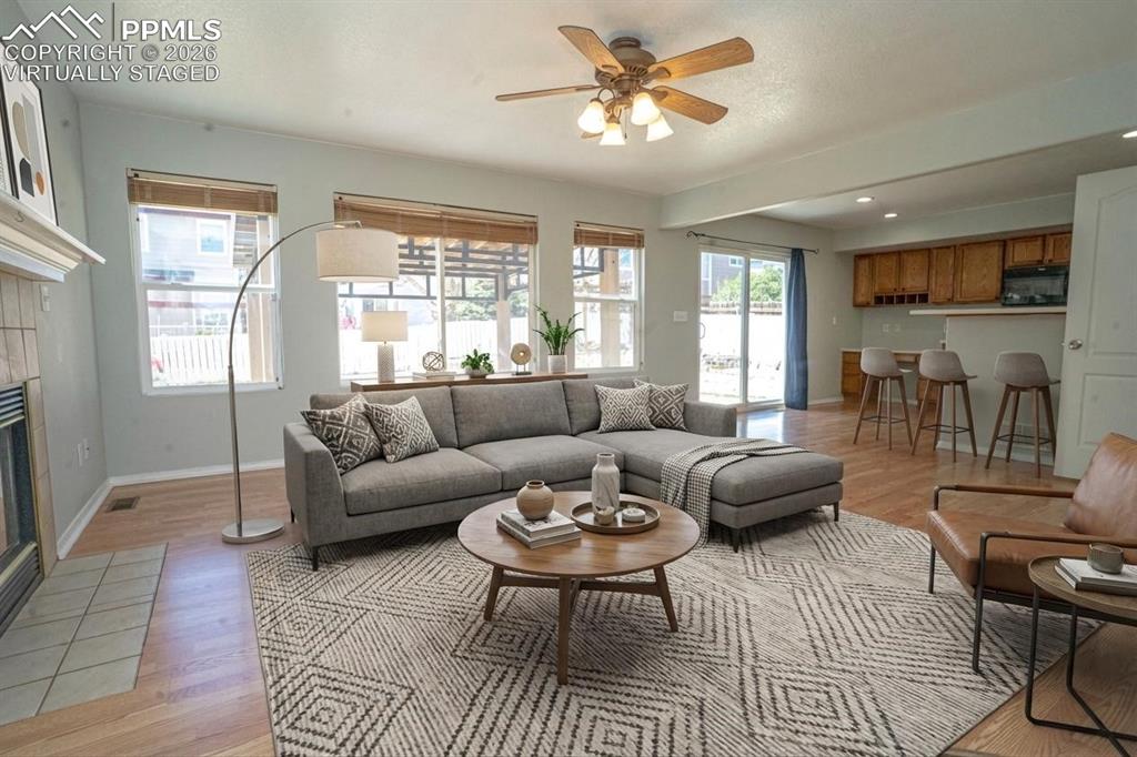 Image 4 of 43: Virtually staged