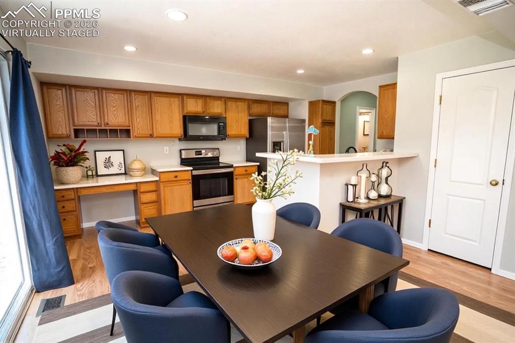 Image 7 of 43: Virtually staged