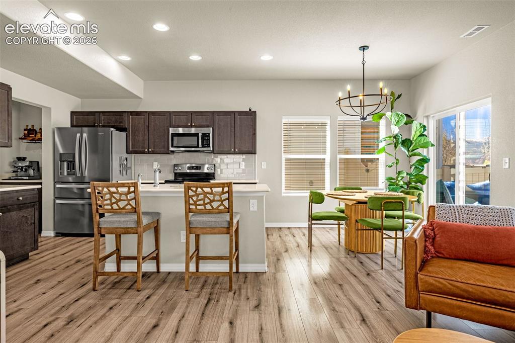 Image 6 of 49: Kitchen