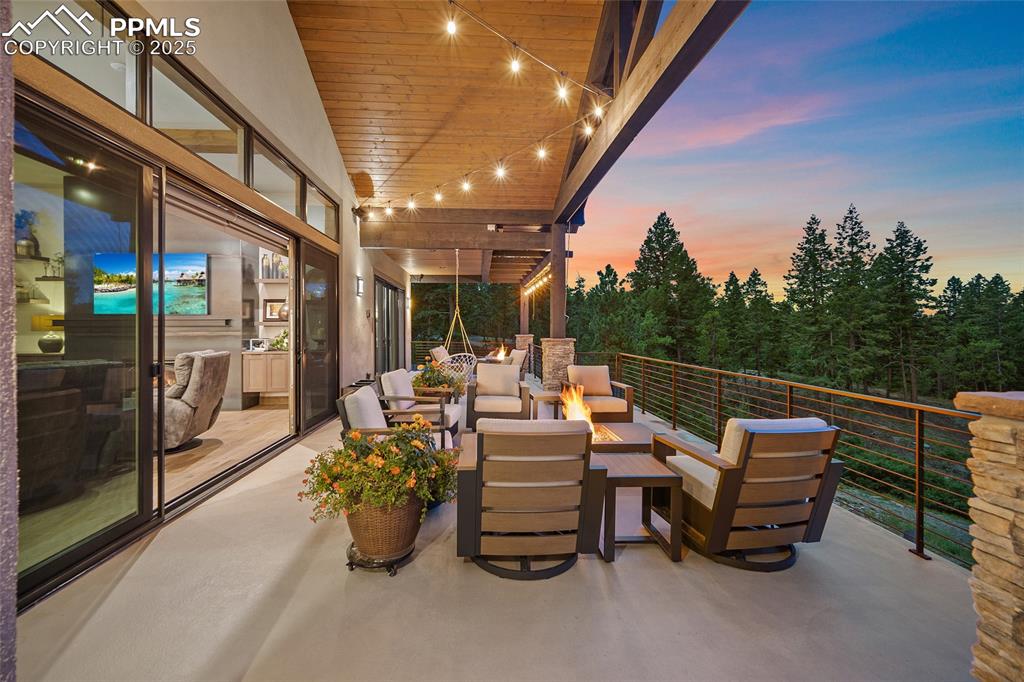 Image 3 of 49: Back deck