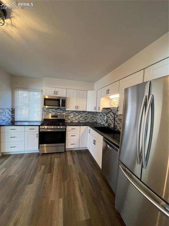 Image 6 of 23: Newly Remodeled Kitchen