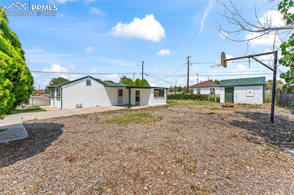 Image 5 of 26: Back of Structure