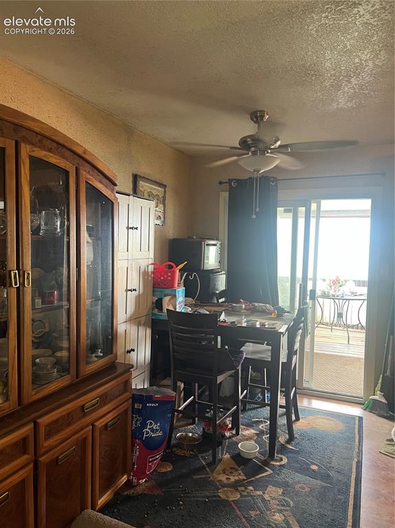 Image 9 of 37: Dining Area