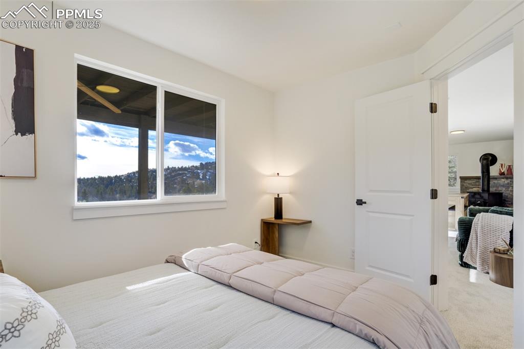 Image 46 of 50: Bedroom