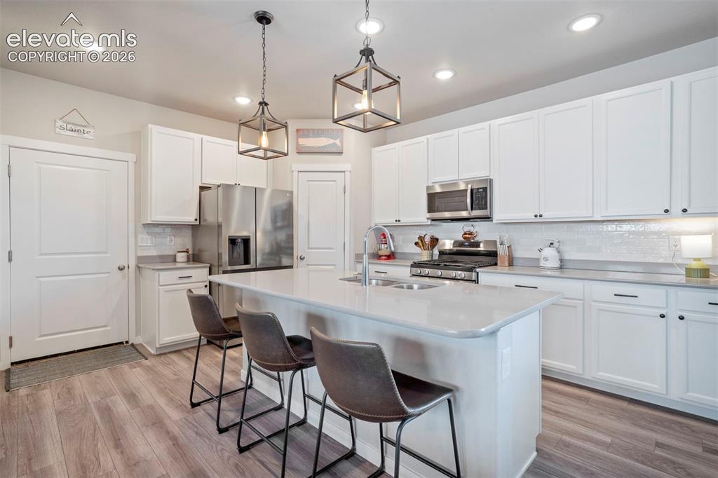 Image 8 of 46: Kitchen