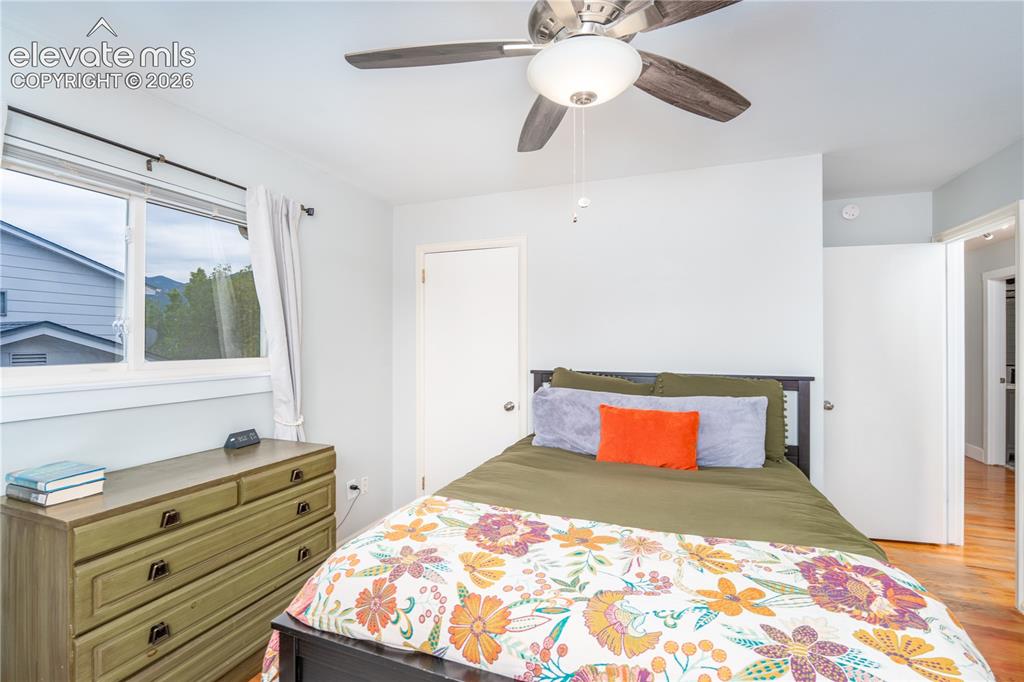 Image 12 of 50: Upstairs Bedroom #2