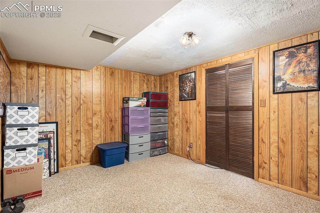 Image 15 of 20: Other