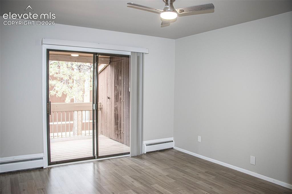 Image 5 of 14: Master Bedroom
