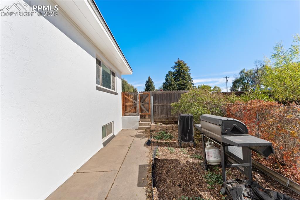 Image 39 of 50: Other