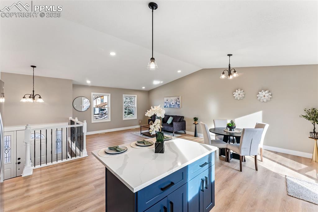 Image 17 of 46: Kitchen