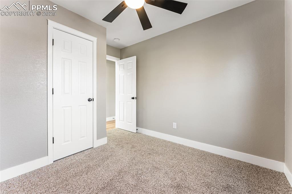 Image 24 of 46: Bedroom