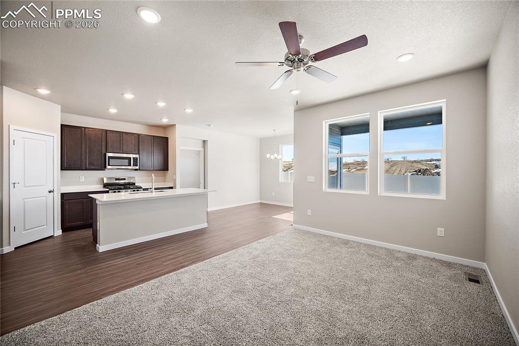 Image 9 of 34: Kitchen