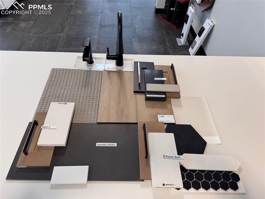 Image 2 of 2: Interior color selections