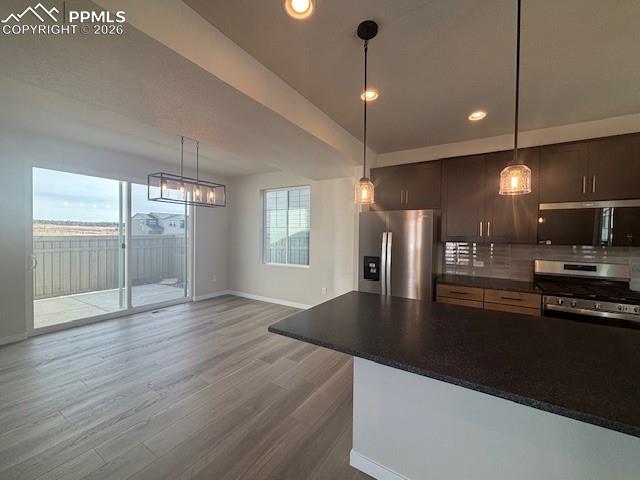 Image 3 of 11: No Description Available