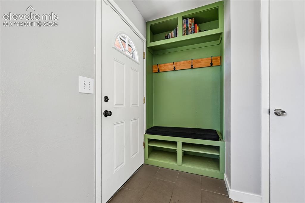 Image 19 of 45: Mud Room