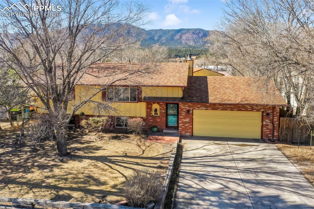 Image 2 of 50: Front of Structure