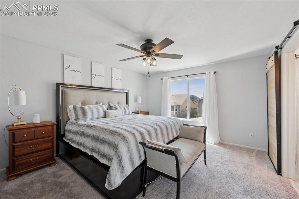 Image 10 of 23: Bedroom