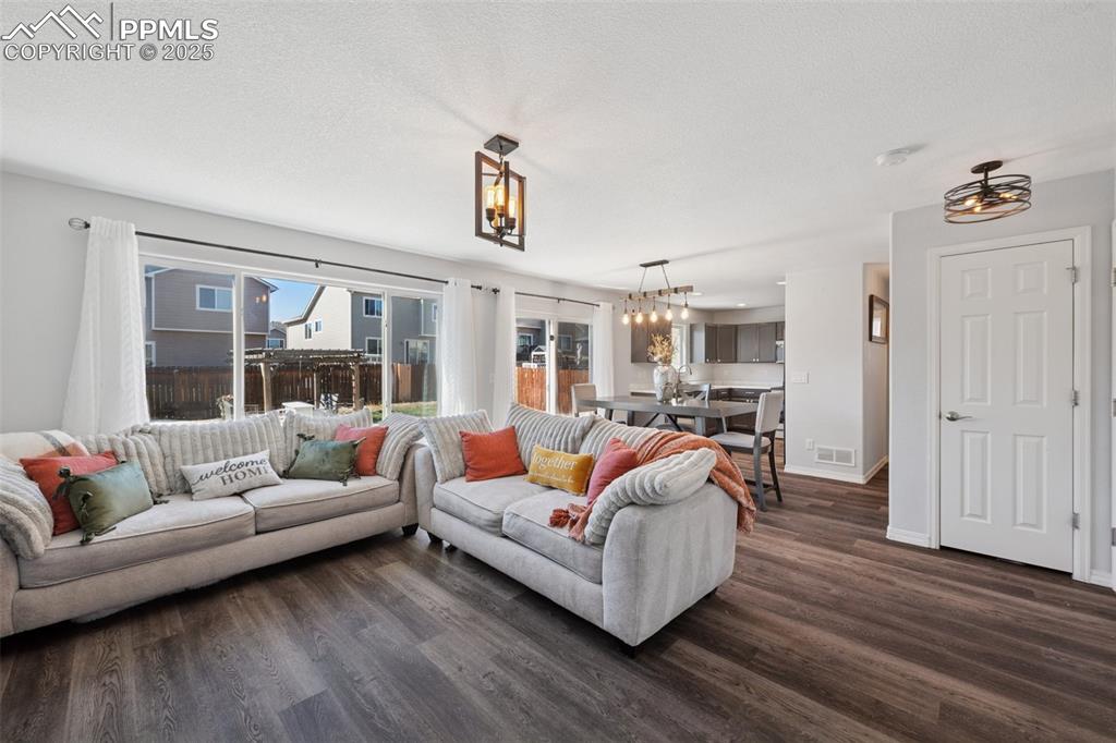 Image 7 of 23: Living Room