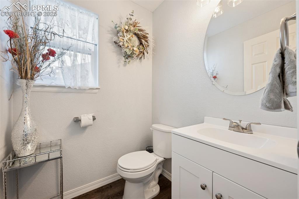 Image 9 of 23: Bathroom