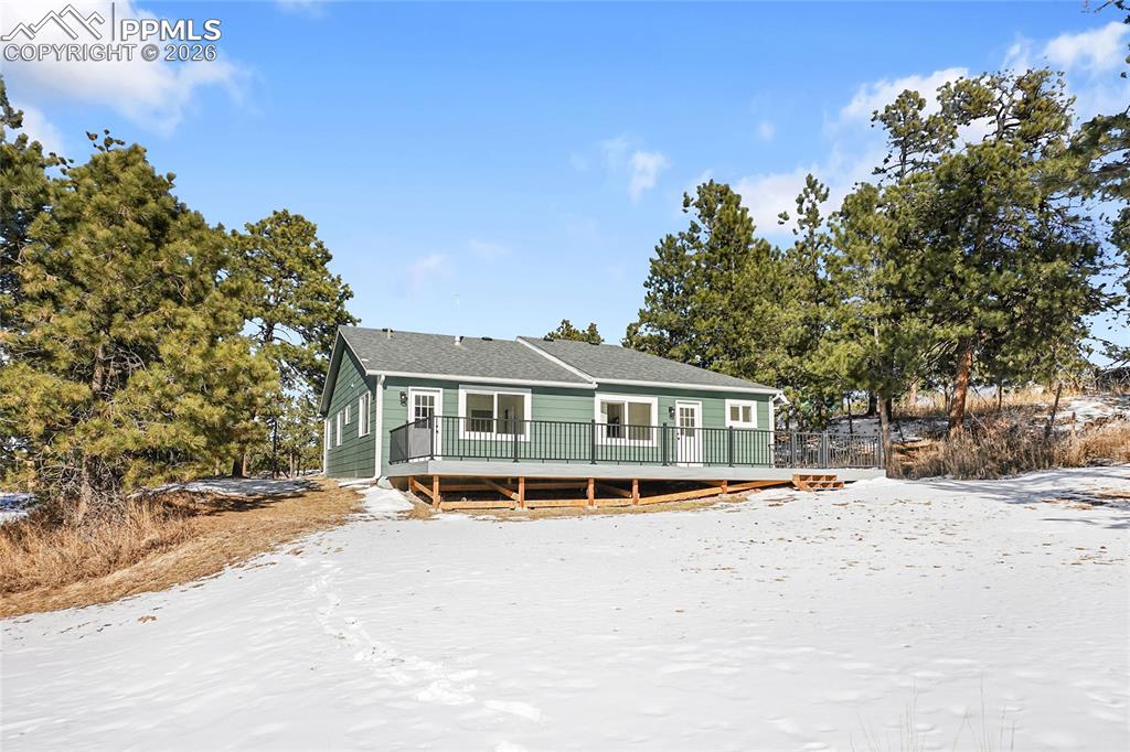 Image 39 of 41: Front of Structure