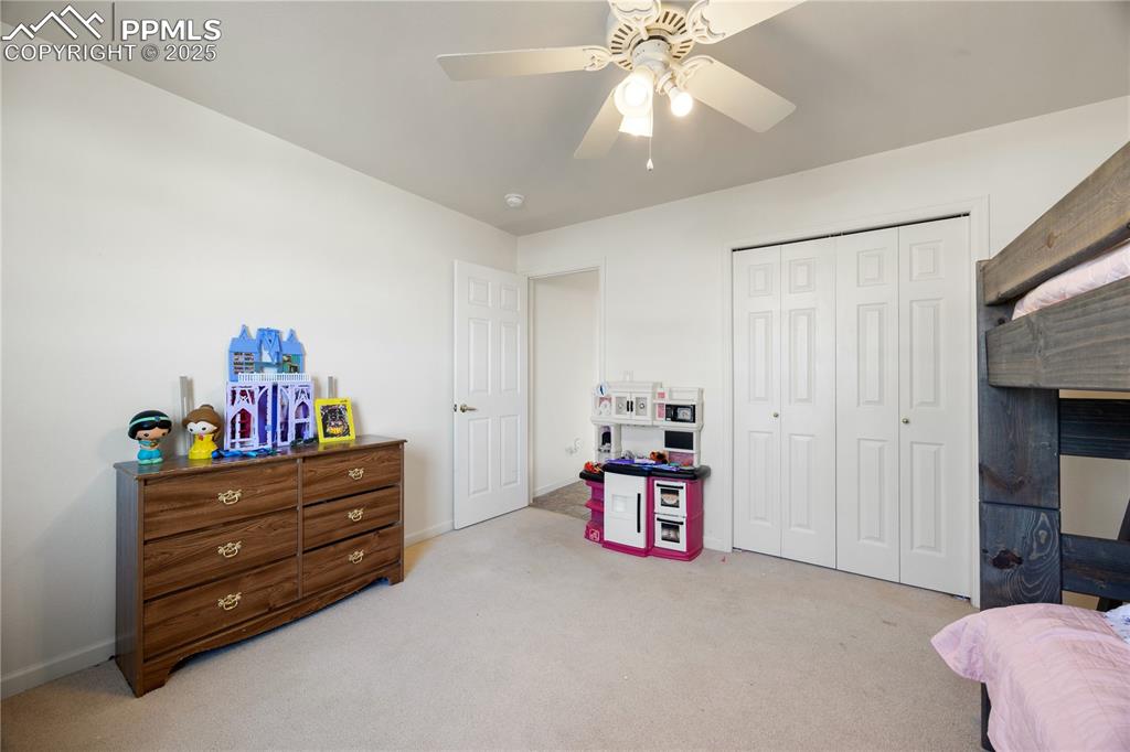 Image 20 of 50: Bedroom