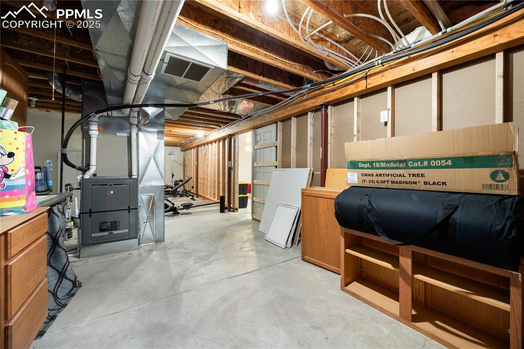 Image 35 of 50: Basement