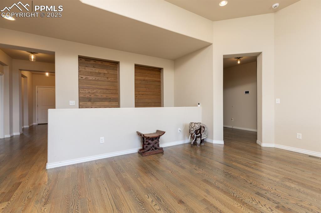 Image 7 of 44: Living Room