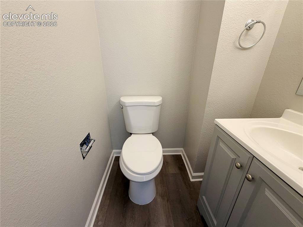 Image 11 of 21: Bathroom