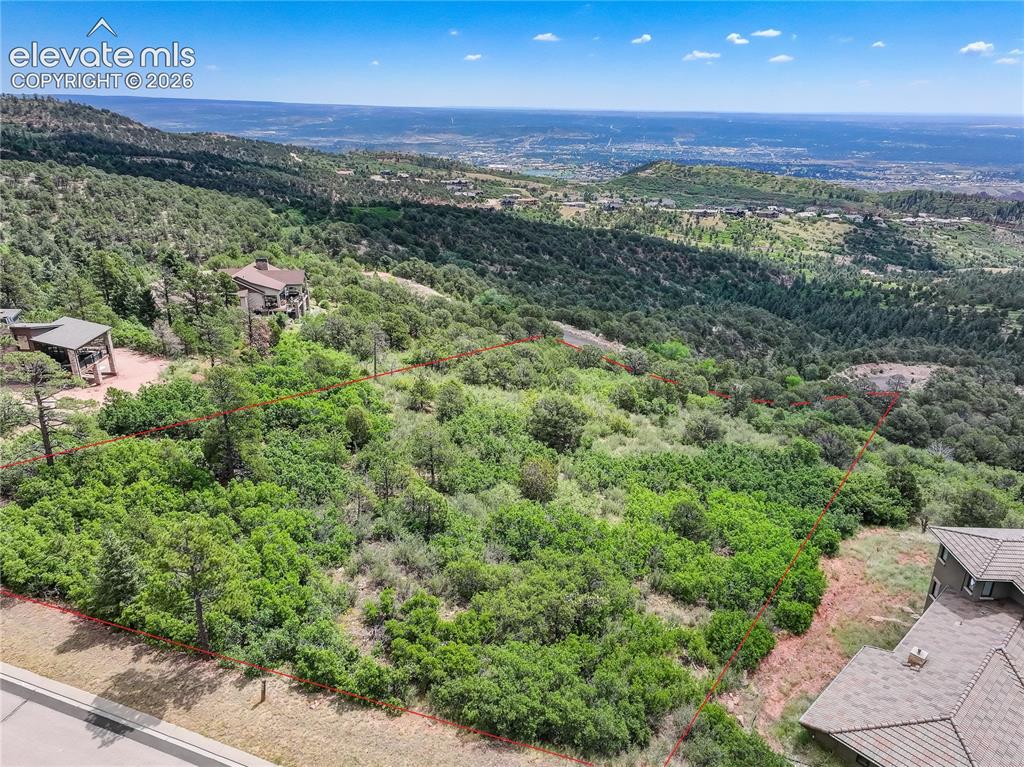 Image 4 of 11: Property Lines approximate; not a survey.