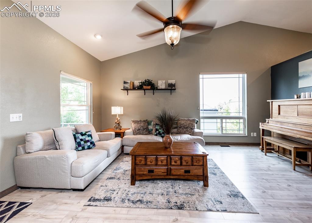 Image 15 of 43: Living Room