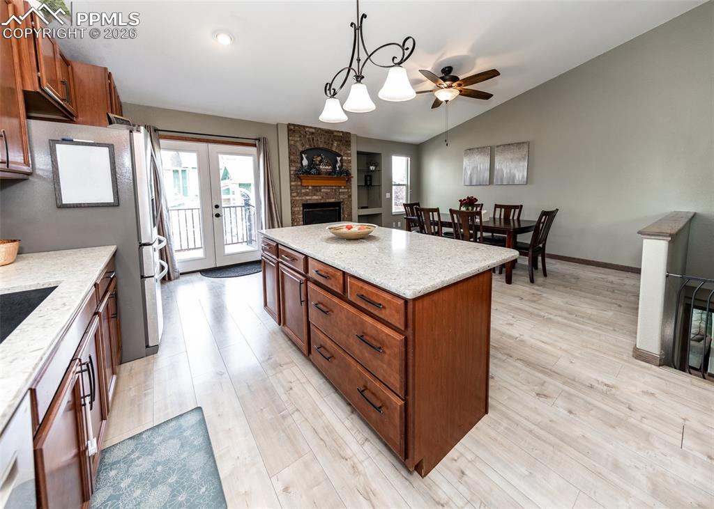 Image 7 of 43: Kitchen