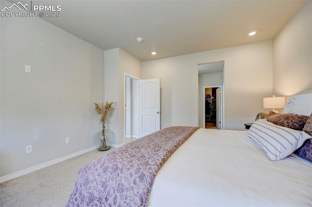 Image 15 of 41: Bedroom