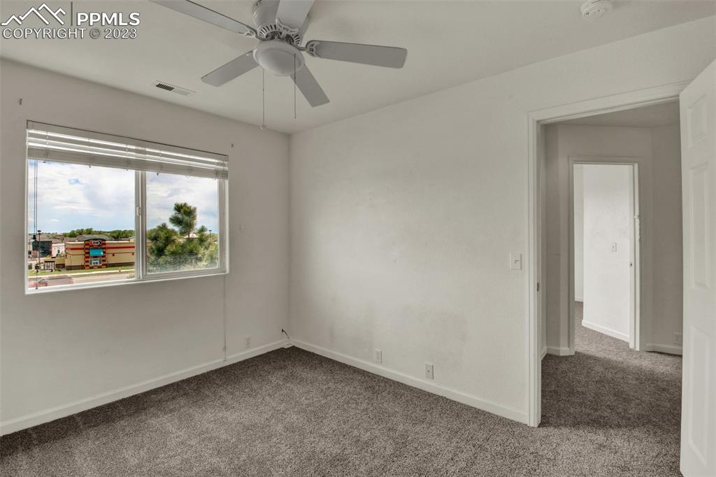 Listing 8048060, Image 25 of 32